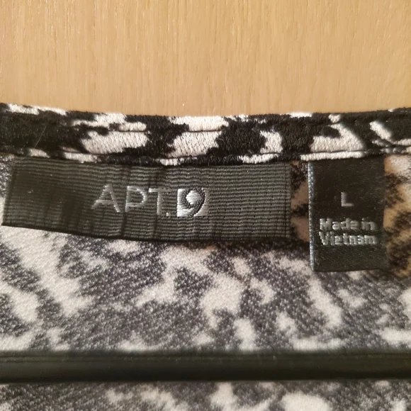 Apt 9, size L, sleeveless dress, knee length - Picture 2 of 7